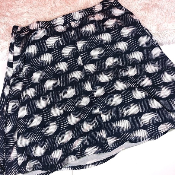 Renee C Blue Geometric Plus Skirt 2X - Picture 3 of 6